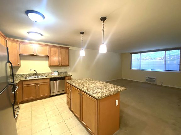 3rd image of 4501 Collwood Blvd Unit 5