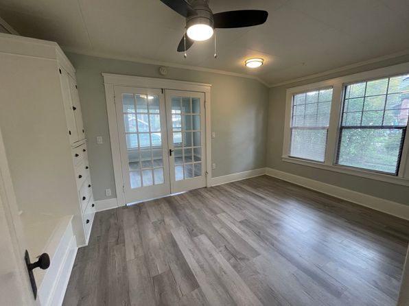 630 NW Broadway St APT 4