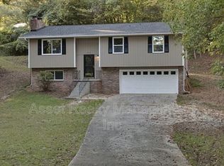 2513 Crenshaw Rd, Knoxville, TN 37920