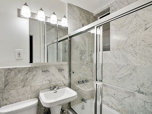 5th image of 510 E 88th St APT 2C