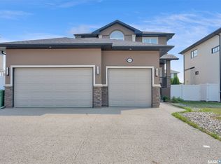 6033 Little Pine Loop, Regina, SK S4X 0H5
