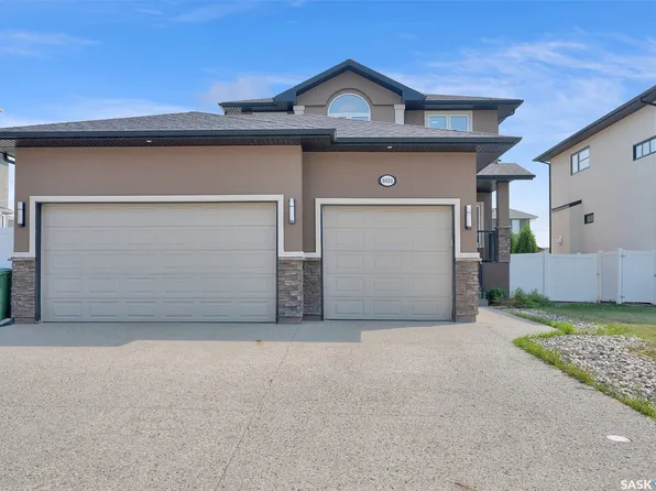 6033 Little Pine Loop, Regina, SK S4X 0H5