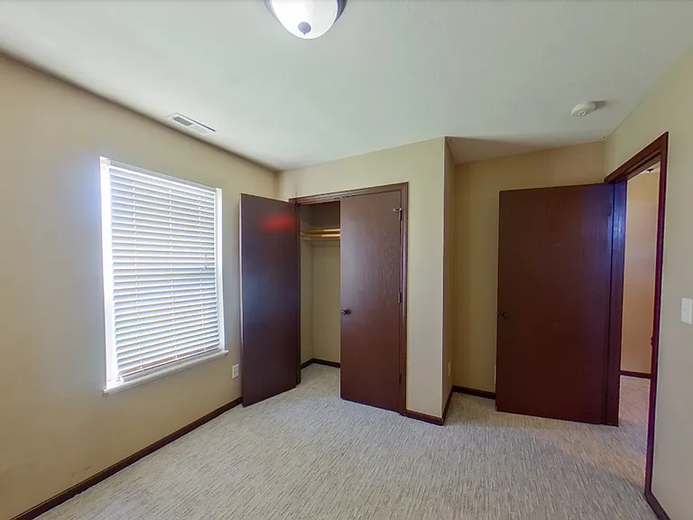 513 Brooklawn Dr — Photo 7