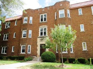 105 N 38th St, Omaha, NE 68131