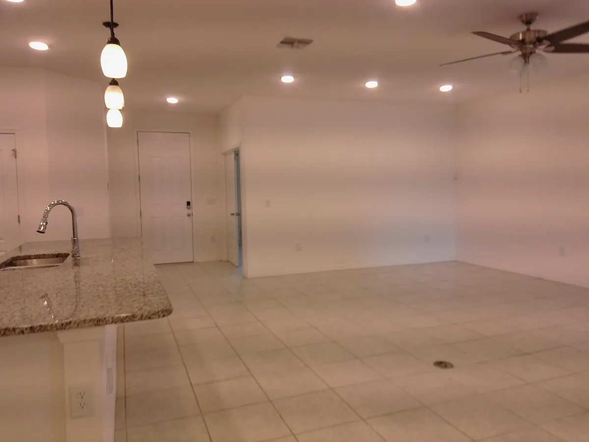 Building Photo - 177 Castile Ct