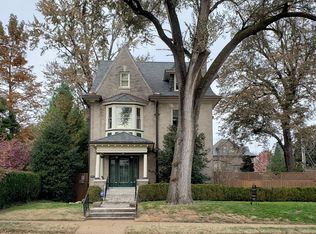 3145 Russell Blvd, Saint Louis, MO