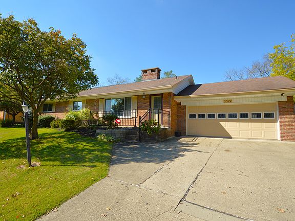 3rd image of 3022 Bernard Dr