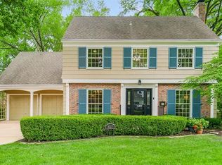 5317 Mission Woods Ter, Mission Woods, KS 66205