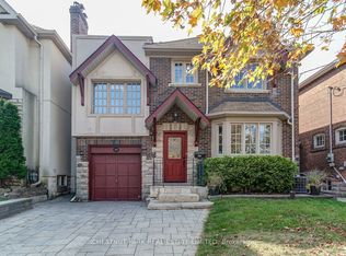 154 Donegall Dr #C11, Toronto, ON M4G 3H2