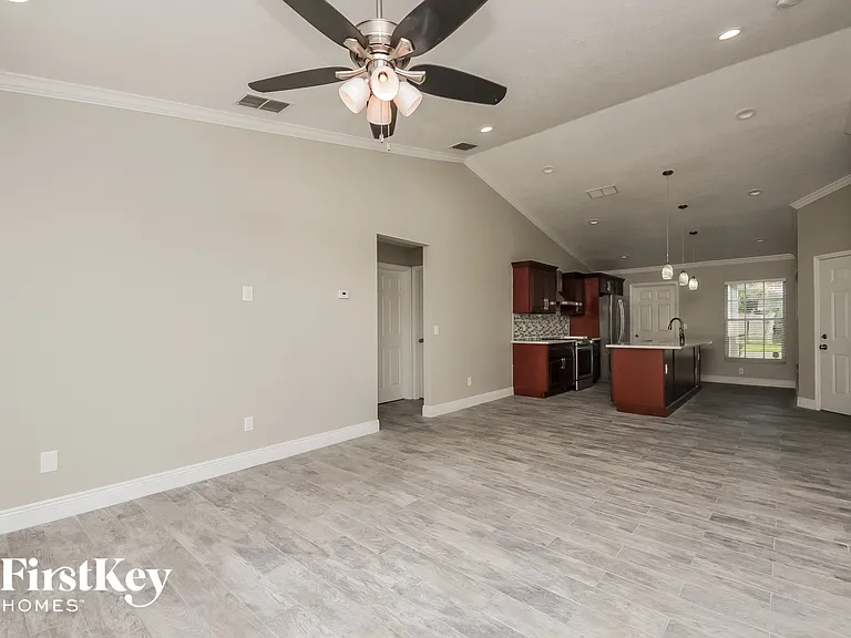 4635 Osceola Point Trl — Photo 4