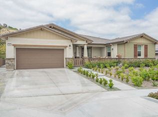 303 Talbert Ave, Simi Valley, CA 93065