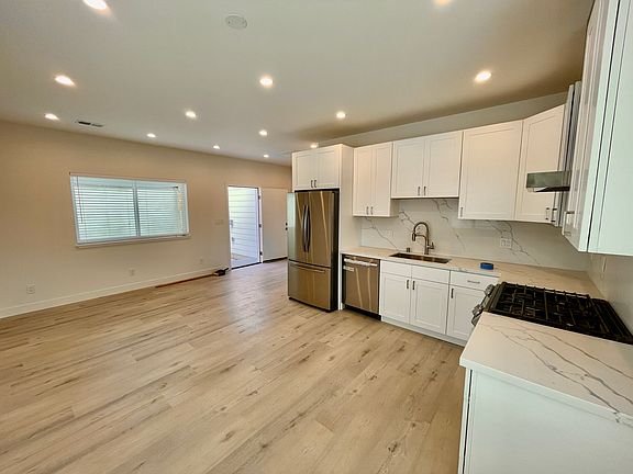 2nd image of 108 Arden Ave