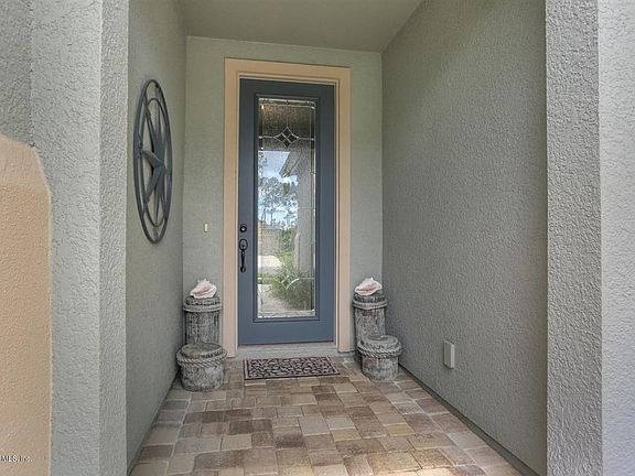 2nd image of 292 Wild Cypress Cir