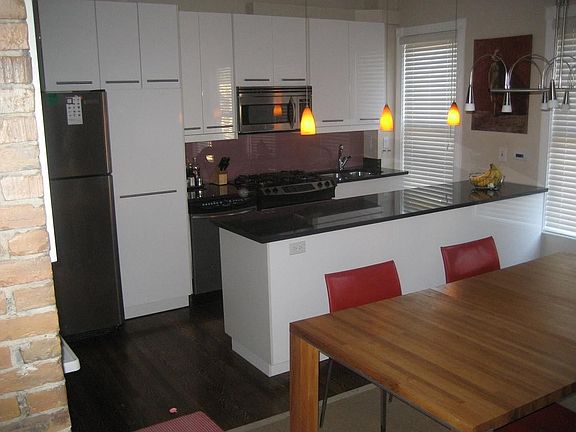 kitchen / dining room