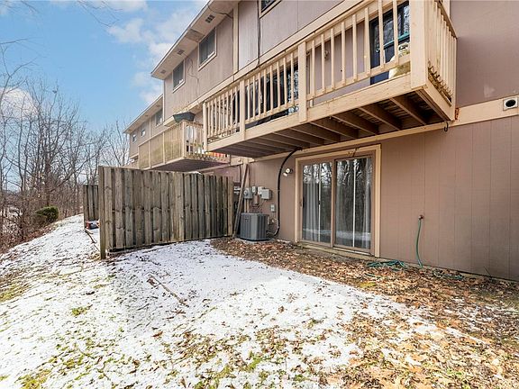 3rd image of 3106 Laurel Ridge Cir