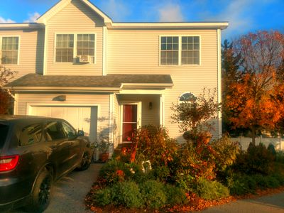 561 Lincoln Pl, Essex Junction, VT, 05452