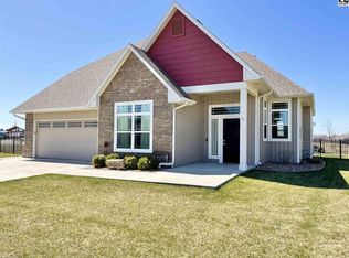 5 Monarch Ln, Hutchinson, KS 67502