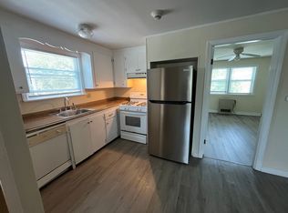 463 Woonasquatucket Ave APT 8, North Providence, RI 02911