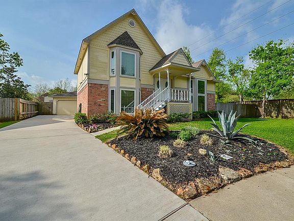 4th image of 2302 Country Place Dr