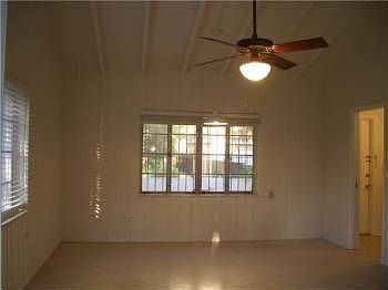 2nd image of 332 Madeira Ave APT 3
