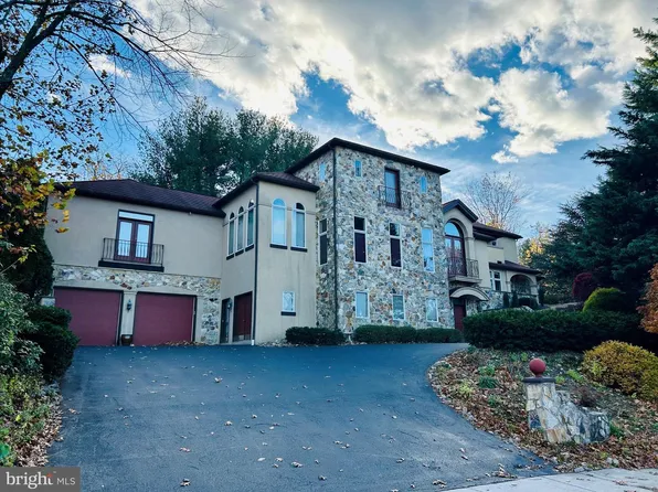 101 Robert Rd, Reading, PA 19610