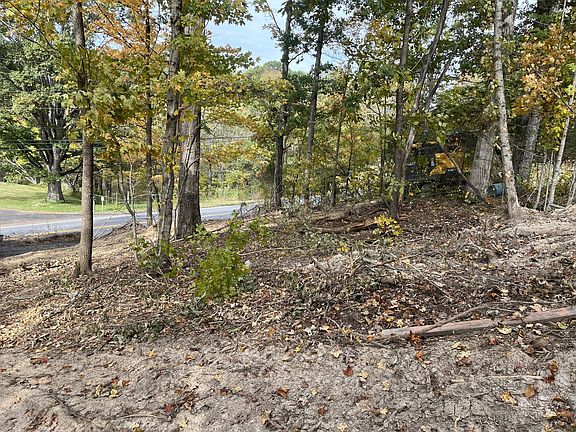 4th image of 2790 Highway 25 W