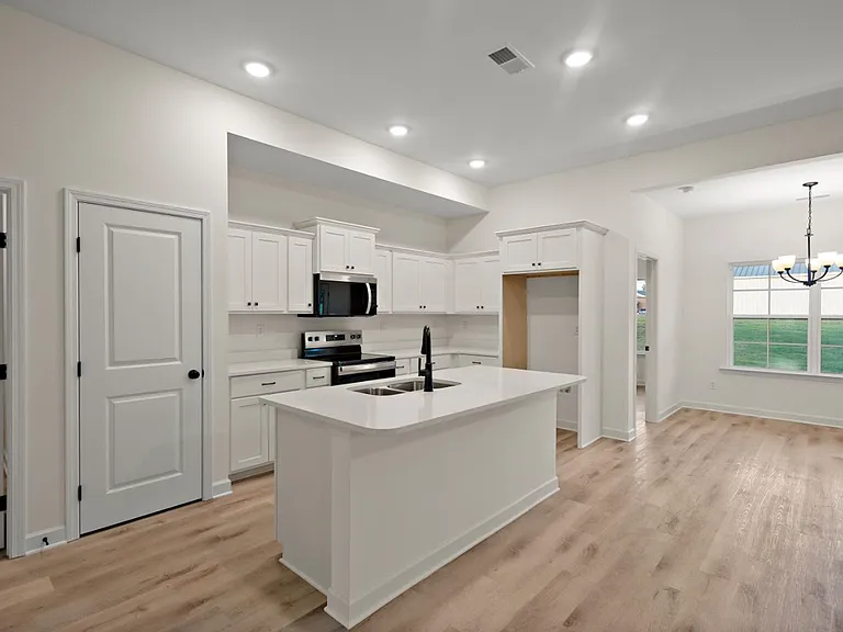 6387 Jameson Cv — Photo 5