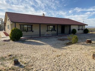 8932 Visalia Ave, Lucerne Valley, CA 92356