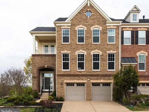 42610 Beckett Ter, Ashburn, VA 20148