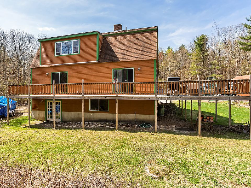 2nd image of 76 Buttermilk Ln