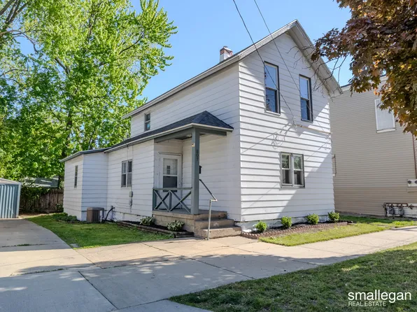 807 Chatham St NW, Grand Rapids, MI 49504