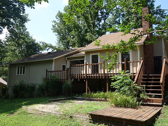 5th image of 2311 Burnette Dr