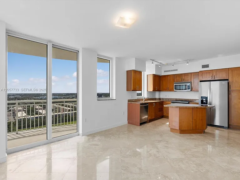 1745 E Hallandale Beach Blvd #2007W — Photo 19