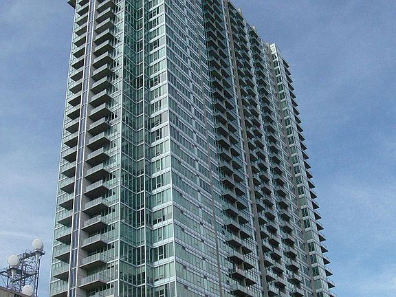 4th image of 891 14th St Unit 2112