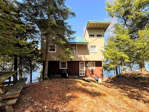 2nd image of 11 Fletcher Rd