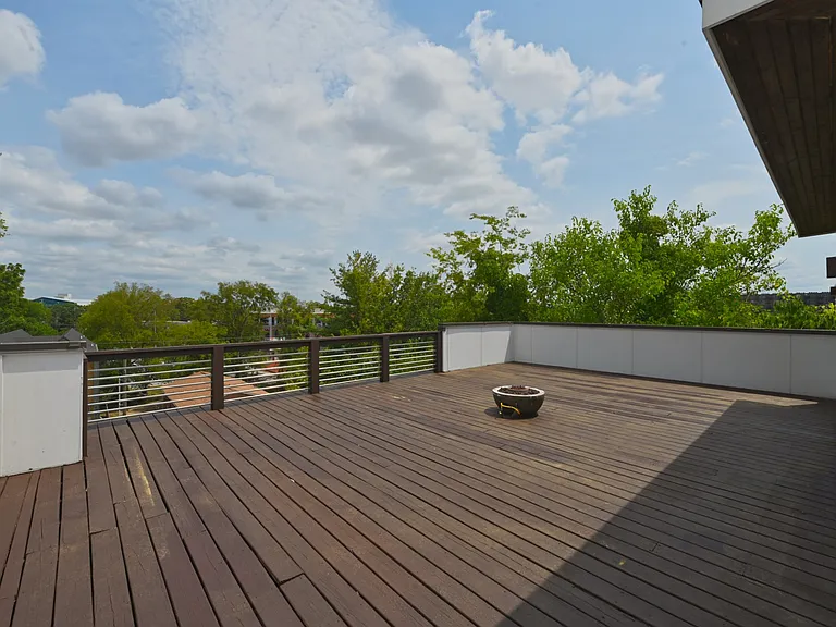 407B Moore Ave — Photo 21