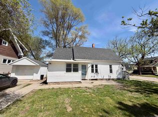 1217 Rawlins St, Port Huron, MI 48060