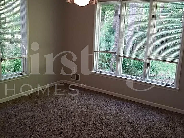 4275 Red Fox Trl — Photo 3