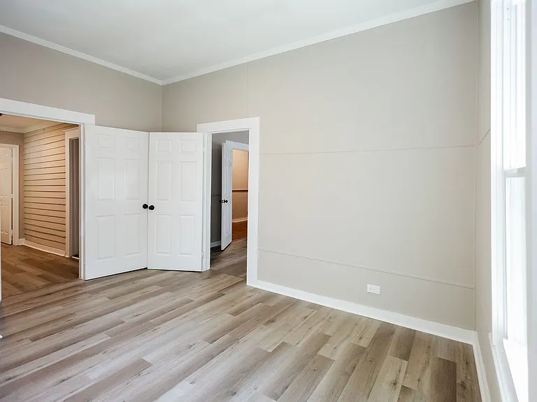 732 Williams St — Photo 36