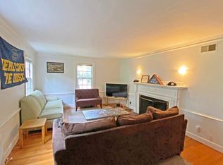 33 Wesley St #2, Newton, MA 02458