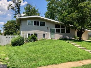 4018 Javins Dr, Alexandria, VA 22310