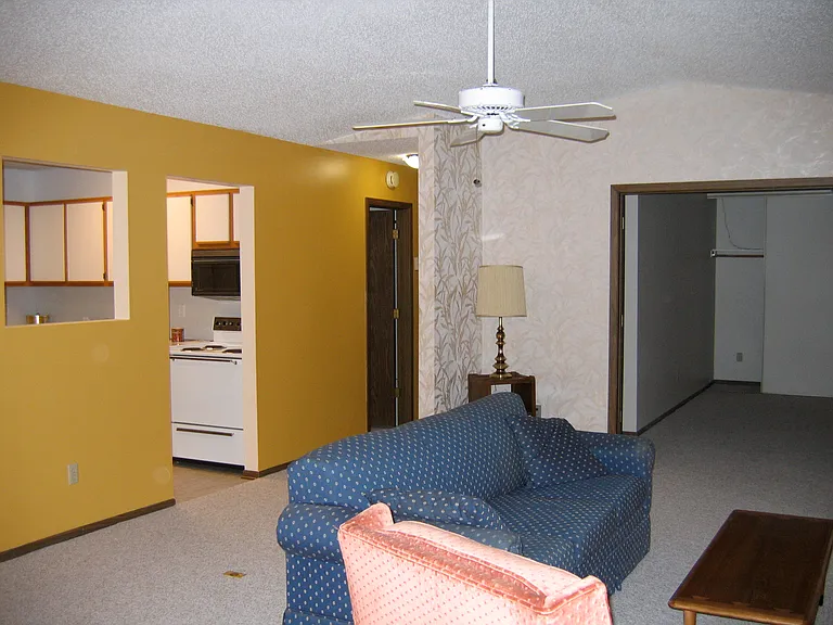1215 Archer Ln N #1215 — Photo 8