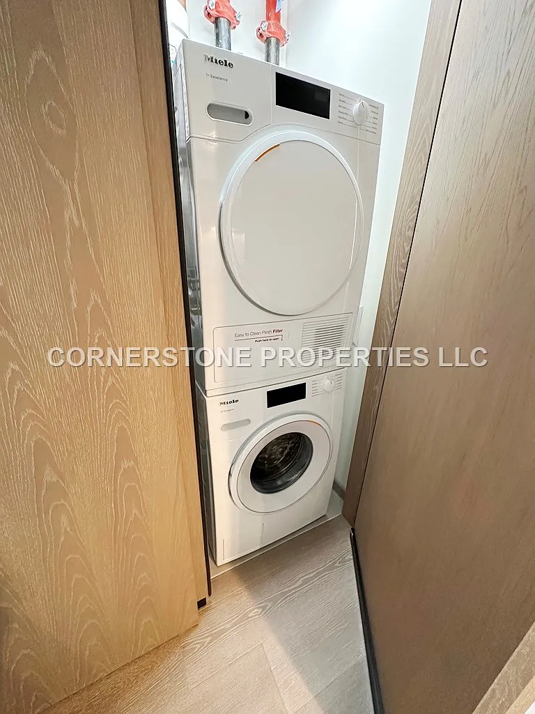 1448TER - 1 — Photo 4