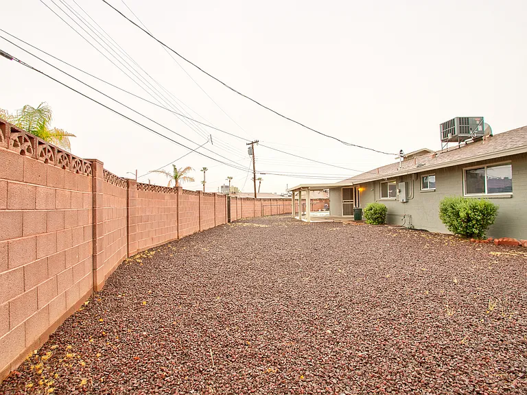 3417 W Marlette Ave — Photo 35