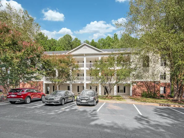 2900 Trailwood Pines Ln Unit 202, Raleigh, NC 27603