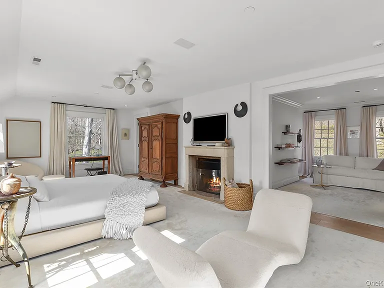 269 Stone Hill Rd — Photo 14
