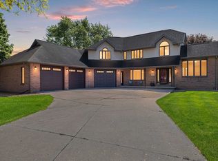 1009 Brill Rd, Kaukauna, WI 54130