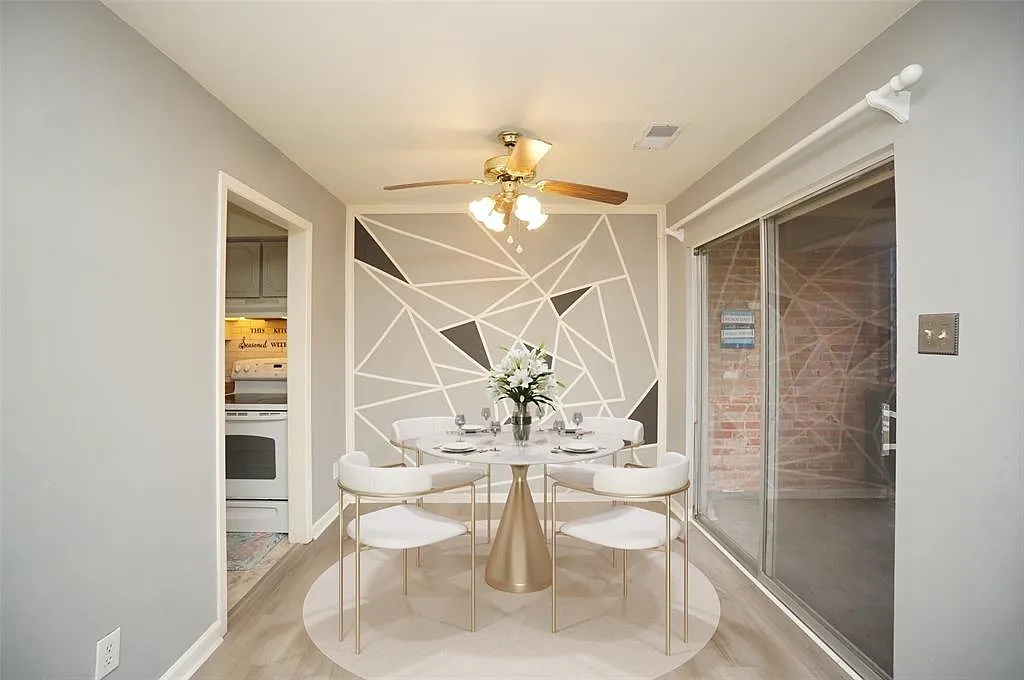 1 bed, 1.0 bath, 720 sqft, $990 — Photo 4