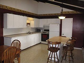 4th image of 17755 Clark Dr
