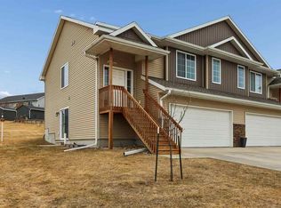 600 Riley Ln, West Branch, IA 52358